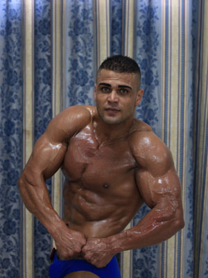 Palestinian bodybuilders display skills