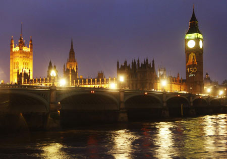 Big Ben celebrates 150 years of bongs