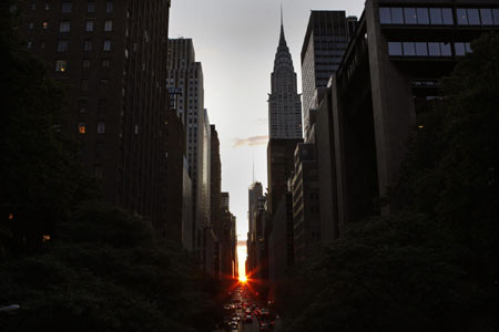 'Manhattanhenge' in New York