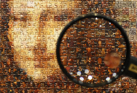 1,000-pieced puzzle featuring Mona Lisa