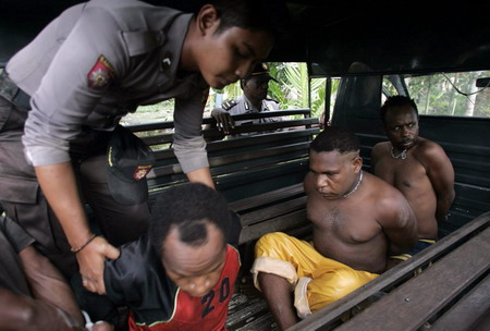New ambush near world's largest gold mine; 2 dead
