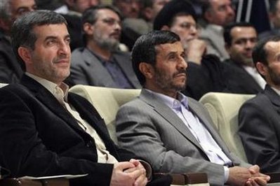 Iran's Ahmadinejad only sacks intelligence minister: report