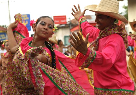 Carnival held to revive cyclone-torn town in Nicaragua