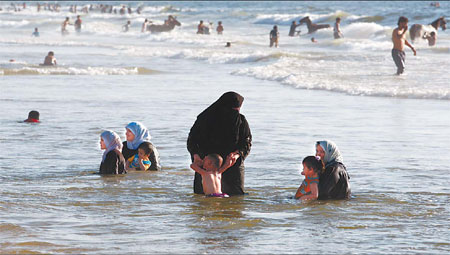 Virtue campaign grips Gaza Strip