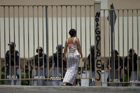 Central American leaders condemn Honduran coup