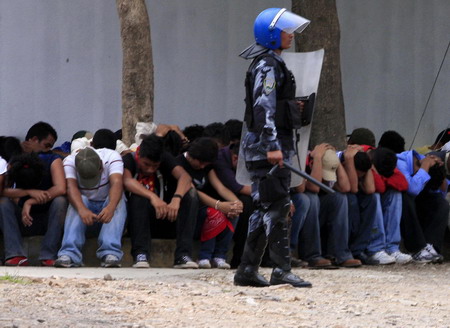 Confidante: Honduran leader open to Zelaya return