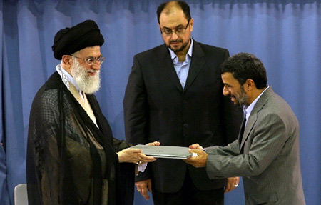 Ahmadinejad gets key endorsement as Iran president