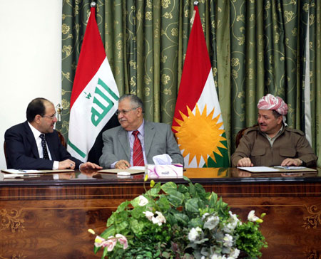 Iraqi PM visits Kurdistan for land, oil talks
