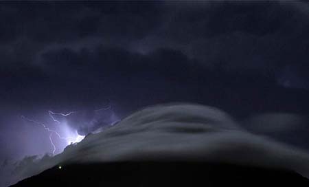 Lightning illuminates world