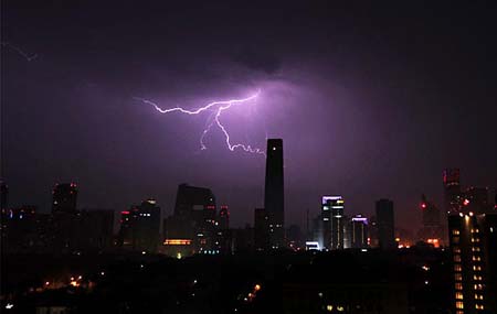 Lightning illuminates world