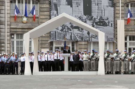 France marks 65th anniversary of Paris liberation from Nazis
