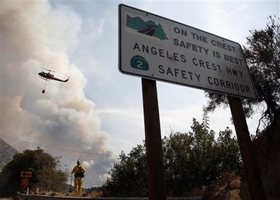 Calif. firefighters wage fierce wildfire battles