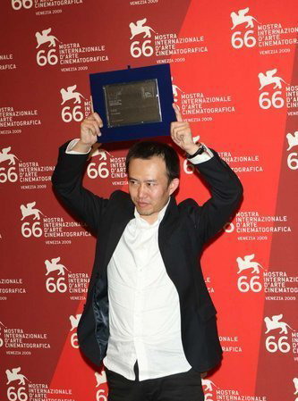 Israeli war film 'Lebanon' wins top prize in Venice
