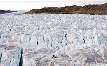Fast-melting glaciers puzzle scientists