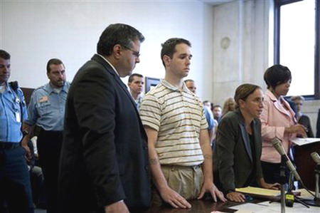Experts: Defense in Yale killing has tough job