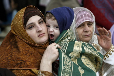 Muslims celebrate feast ending Ramadan