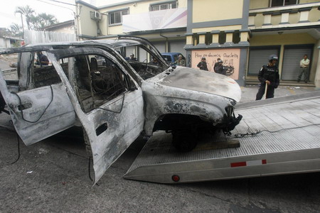 Honduran forces clash with protesters at embassy