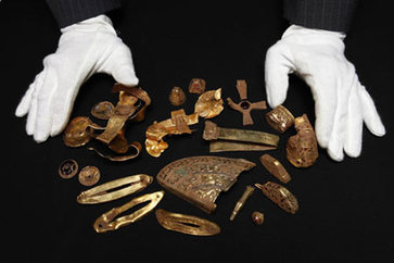 Huge hoard of Anglo-Saxon treasure uncovered in UK