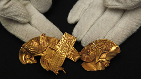 Huge hoard of Anglo-Saxon treasure uncovered in UK