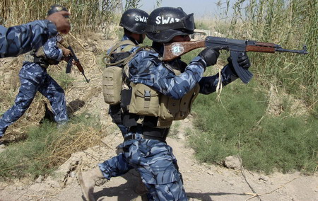 Iraqi city under curfew after prison break