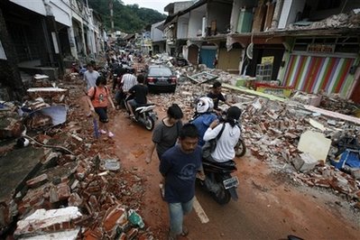 Thousands feared dead after Indonesia quake