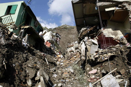 Italy mudslide death toll could hit 50
