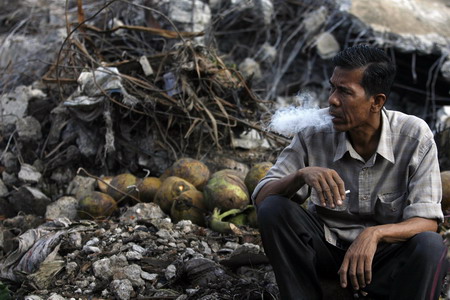 Padang hit hard by earthquake