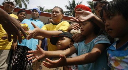 Padang hit hard by earthquake