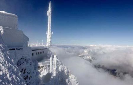 Europe's 1st snowfall of season