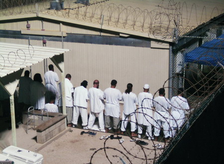 Senate OKs move of Gitmo prisoners to US for trial