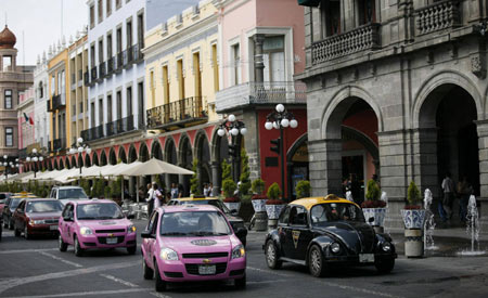Lady only pink taxis