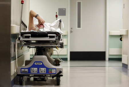 1/3 Americans die in hospitals, study finds