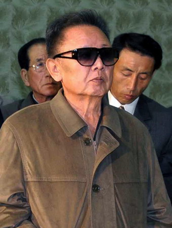 Kim visits a domestic factory
