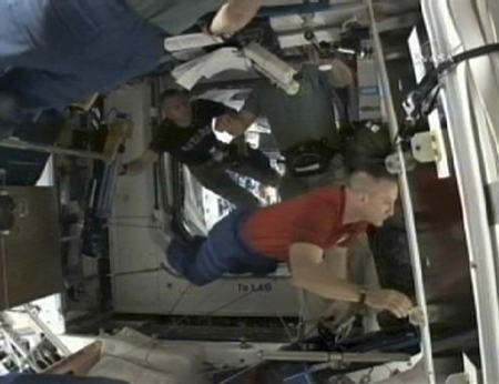 Shuttle Atlantis arrives at space station