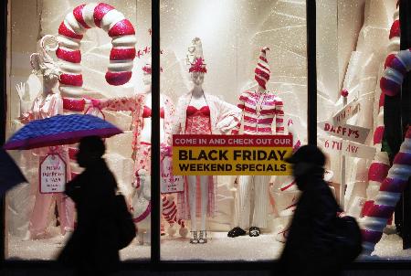 Holiday shopping season to kick off on Black Friday