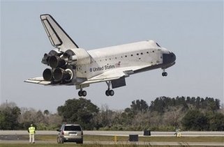 Space shuttle Atlantis, 7 astronauts back on Earth