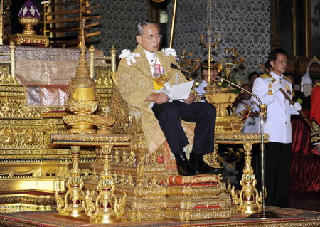 Ailing Thai king calls for peace on 82nd birthday
