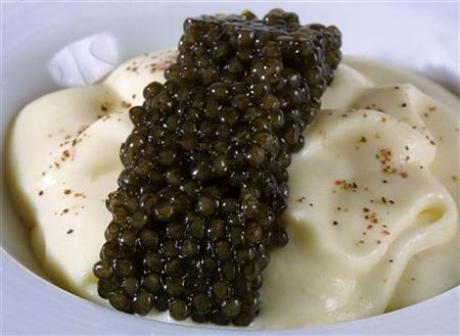 Caviar? Golden cake? World's 11 most extravagant meals