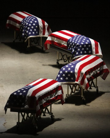 4 slain Wash. officers honored at memorial