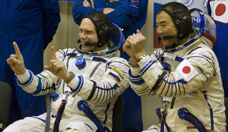 Astronauts blast off for Christmas space mission