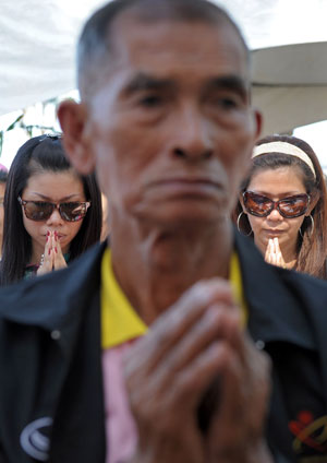 Indonesia commemorates tsunami