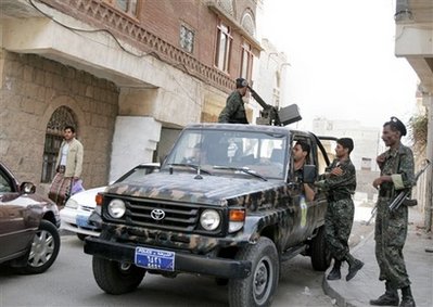 Britain, US funding Yemen anti-terror police unit