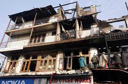 2 attackers killed as Kashmir gunbattle ends