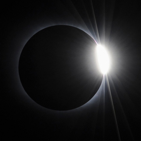 Annular solar eclipse begins in S India