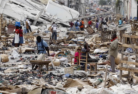 Haiti quake aid snarled; up to 50,000 feared dead