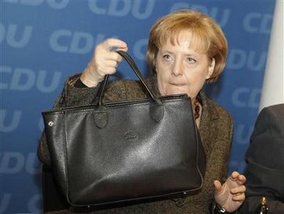 Germany dismisses market rumor Merkel to quit