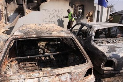 Police: 326 killed in Nigeria religious violence
