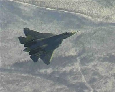Russia's new fighter makes debut flight