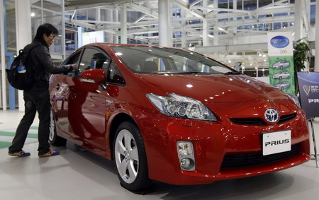 Toyota says Prius had brake design problems