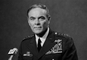 Former Nixon aide, Alexander Haig dead at 85